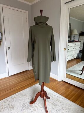 H by Halston Olive Turtleneck Long-Sleeve Midi Dress
